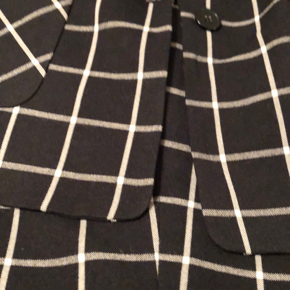Black and white pantsuit